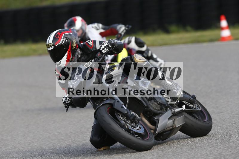 Archiv-2025/08 20.04.2025 Speer Racing ADR/Gruppe gelb/44